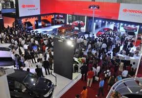 People Frustrated With High-class Car Tax Policy Garage Thanh Phong Auto HCM 2022