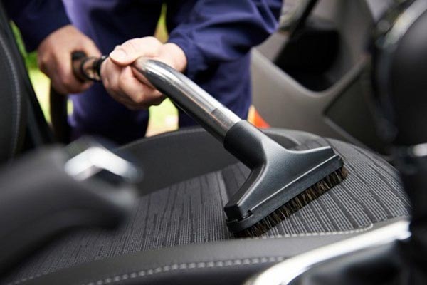 Car Vacuum Cleaning Service
