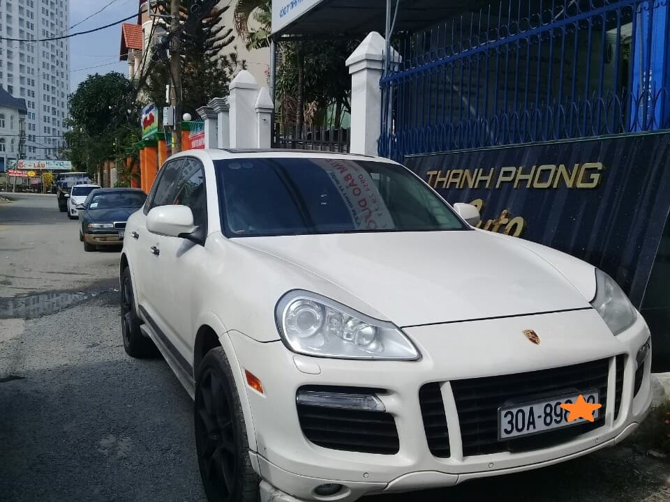 Choose Outside Garage Or Go To "Dear Car" Maintenance Company? Prestigious No. 2 Garage Thanh Phong Auto HCM 2022