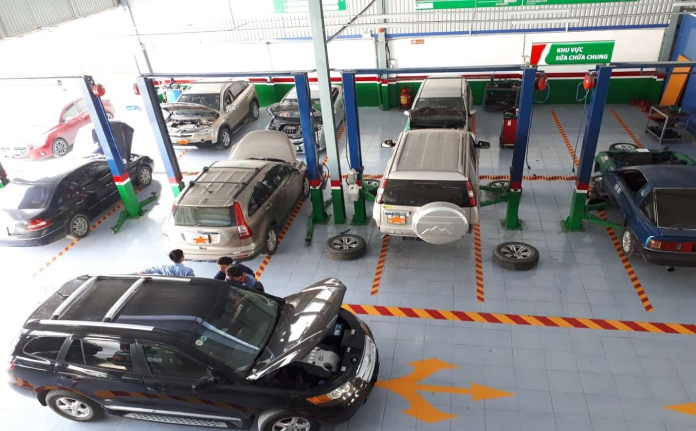 Prestigious ORGANIZATION STRUCTURE AND INFRASTRUCTURE Garage Thanh Phong Auto HCM 2022