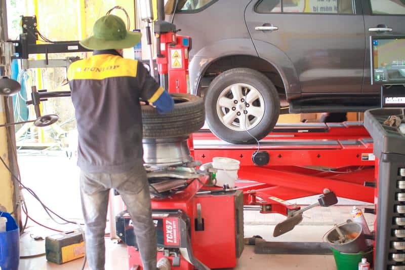 5 Notes When Maintaining Durable Car Tires With Quality Time Garage Thanh Phong Auto HCM 2023