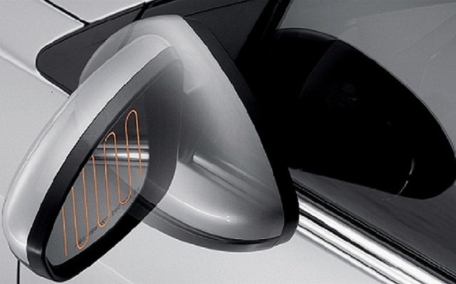 Electric folding mirrors do not harm the car