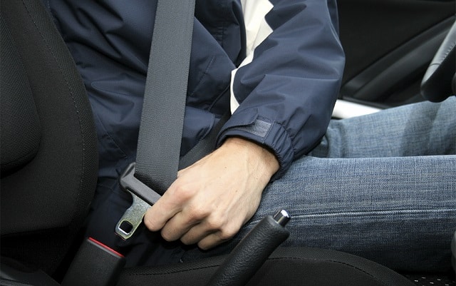 Airbags will work more efficiently if the person in the car is seatbelt
