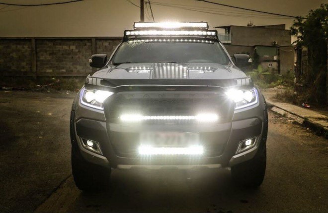 LED bar lights with extremely high light intensity can cause a lot of trouble for car owners.