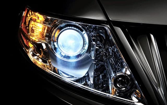 Must correct, adjust, replace car headlights in the correct order