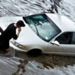 10 Things To Do When Cars Are Inundated With Water, Water Strike Guaranteed Garage Thanh Phong Auto HCM 2023
