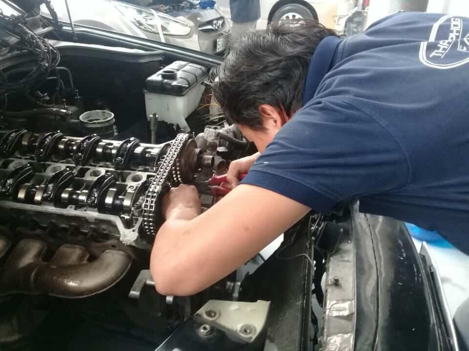 5 Notes on Repairing and Maintenance of Professional Chrysler Cars Garage Thanh Phong Auto HCM 2022