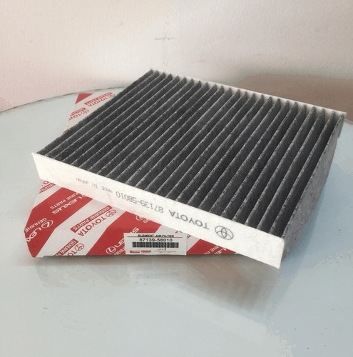 Toyota air conditioner filter ensures Garage Thanh Phong Auto HCM 2022