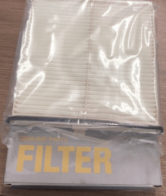 High-class Mazda air-conditioner filter Garage Thanh Phong Auto HCM 2022