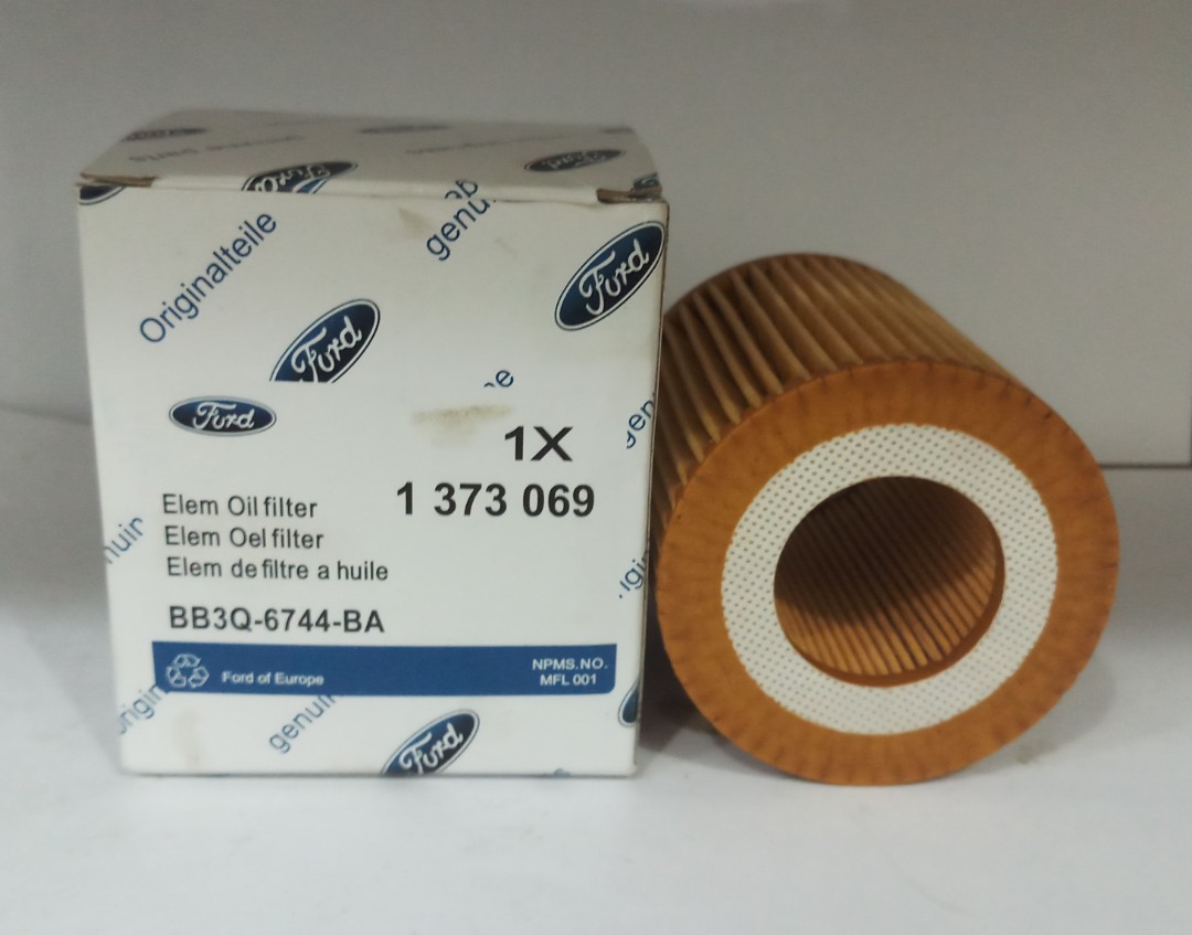 Oil filter Ford Transit 2012-2016 quality Garage Thanh Phong Auto HCM 2022