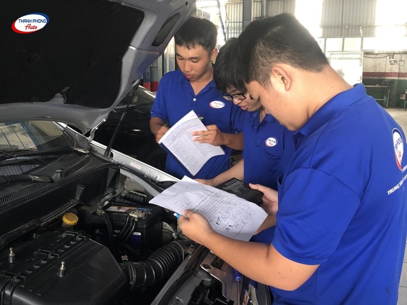 - Top 7 Trường Đào Tạo Ngành Cơ Khí Ô Tô Tốt Nhất TPHCM