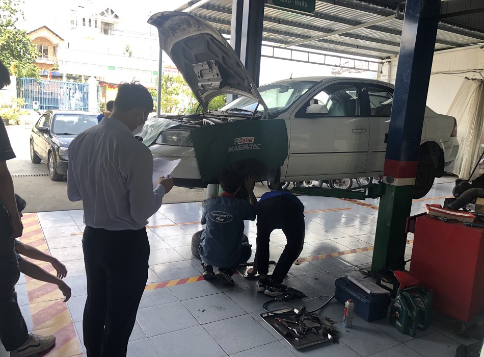 Address for basic car garage training in Ho Chi Minh City