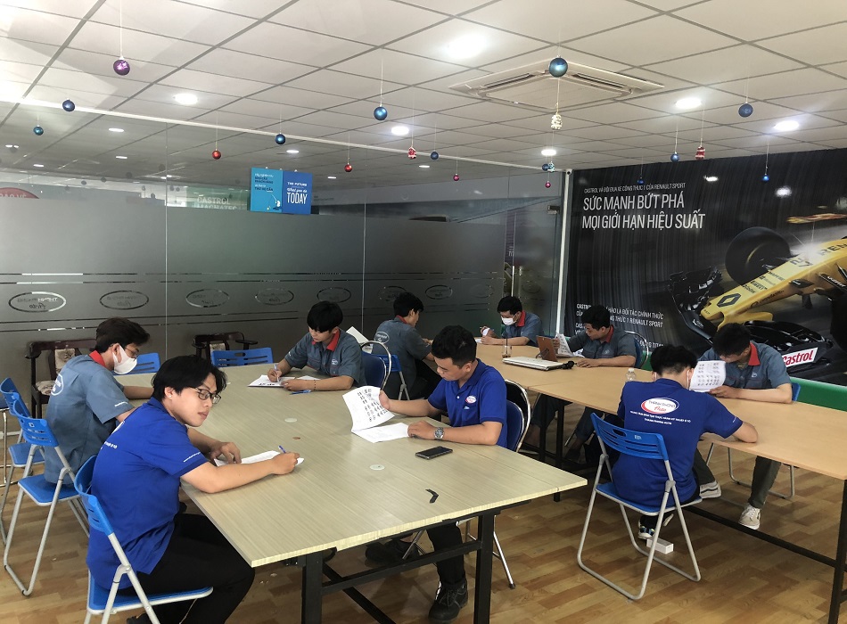 Location of basic auto repair training in Ho Chi Minh City