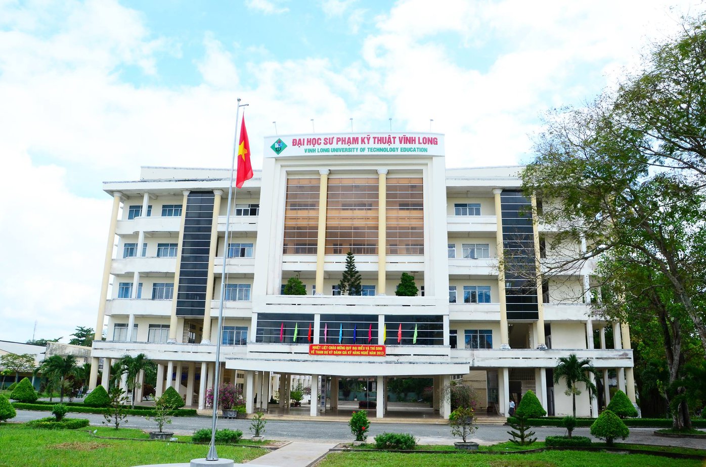 Vinh Long University of Technology and Education