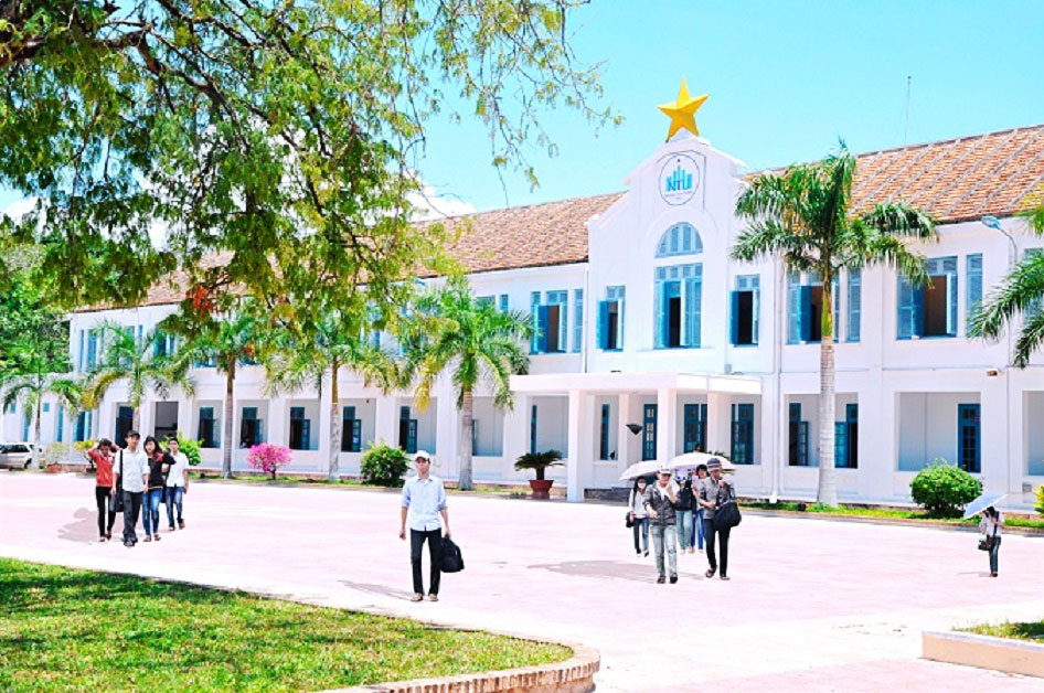 Nha Trang University - enrollment in automotive technology