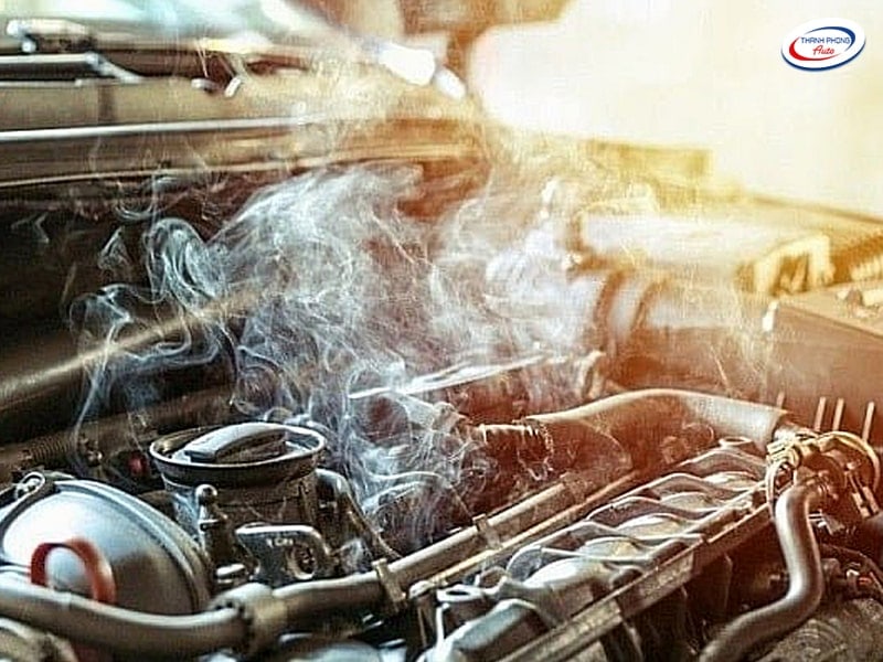 Khi nào cần bảo dưỡng khoang động cơ ô tô?