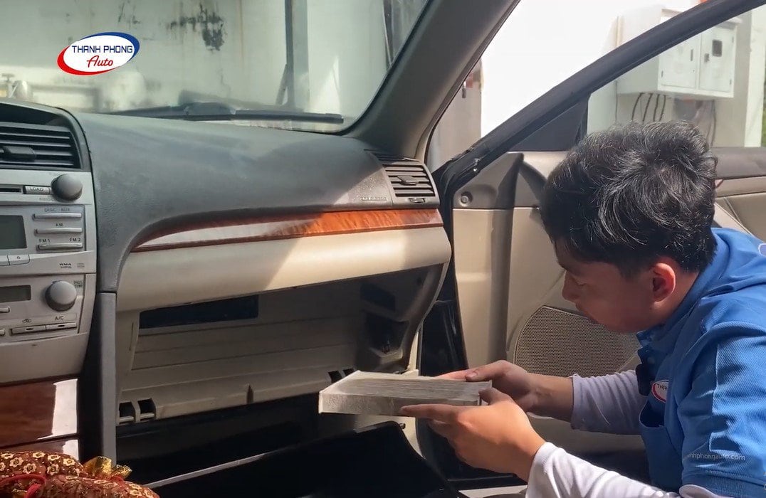 - Dịch Vụ Vệ Sinh Dàn Lạnh Ô Tô Bằng Phương Pháp Nội Soi Tại HCM