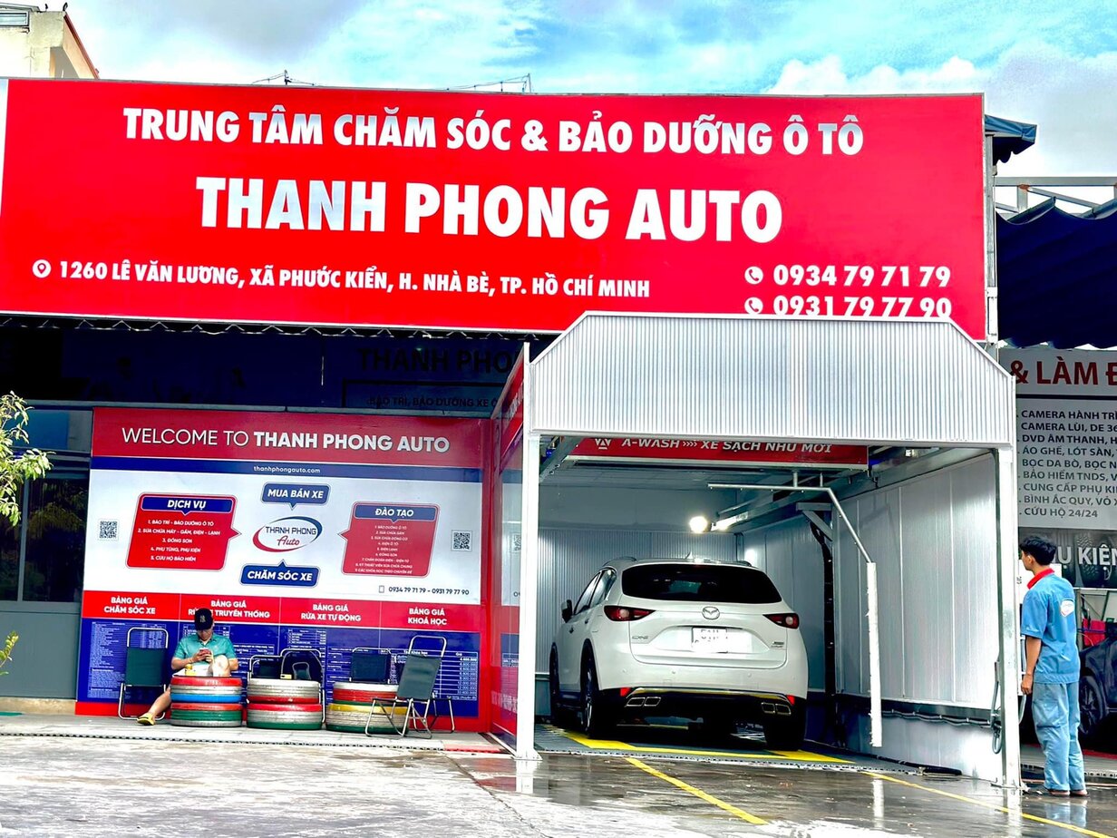 Car Wash - Vacuum Cleaner - Professional underbody spray Garage Thanh Phong Auto HCM 2023