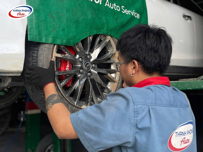 - Cách Xử Lý Khi Đèn Báo ABS Ô Tô Bật Sáng An Toàn