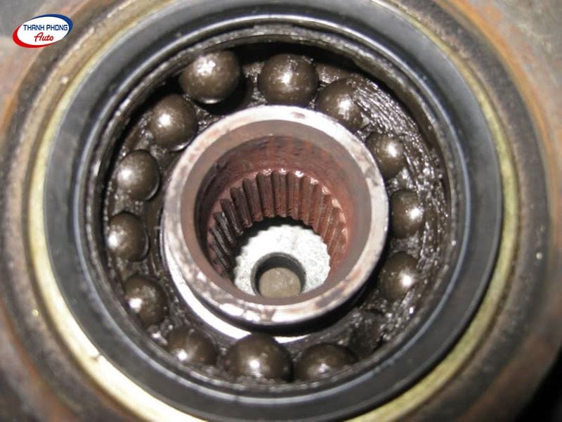 - Xe Ô Tô Bị Hú Khi Tăng Tốc: Nguyên Nhân & Cách Khắc Phục - Xe Ô Tô Bị Hú Khi Tăng Tốc: Nguyên Nhân & Cách Khắc Phục