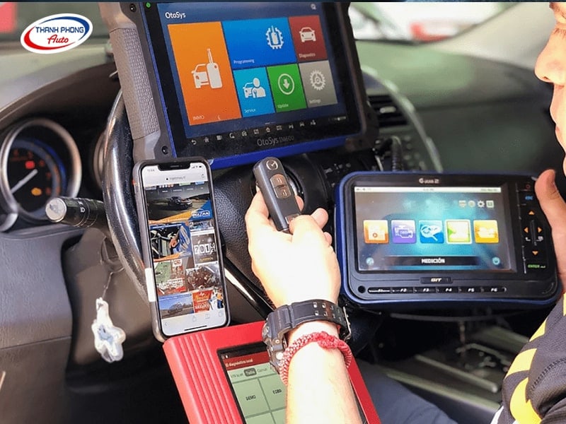 - Cách Xử Lý Khi Đèn Báo ABS Ô Tô Bật Sáng An Toàn