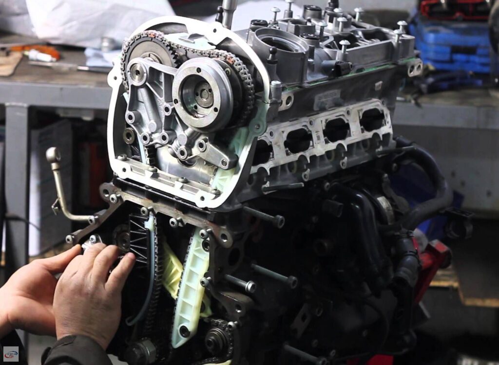 Genuine Mercedes car engine overhaul service 1 HCM 2024