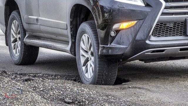 How to Avoid Car Tire Bursts