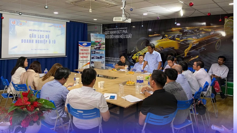 Trao đổi tham dự triển lãm