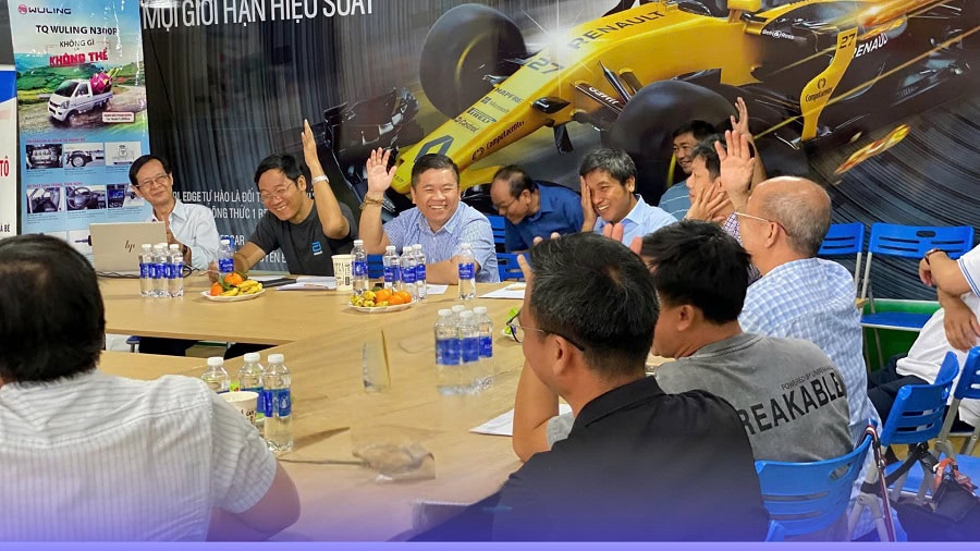 Tuyển Chọn Thành Viên