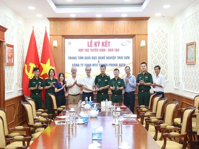 Chương trình hợp tác đào tạo nghề