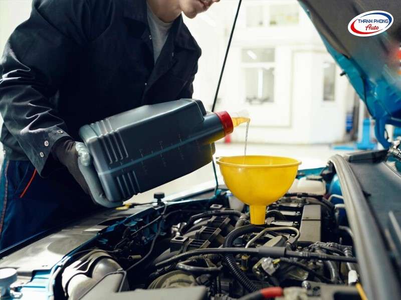 Tại sao dịch vụ thay nhớt ô tô lưu động tại nhà lại trở thành lựa chọn hàng đầu
