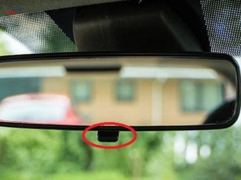 - 7 Chi Tiết Nhỏ Trên Ô Tô Và Công Dụng Bất Ngờ