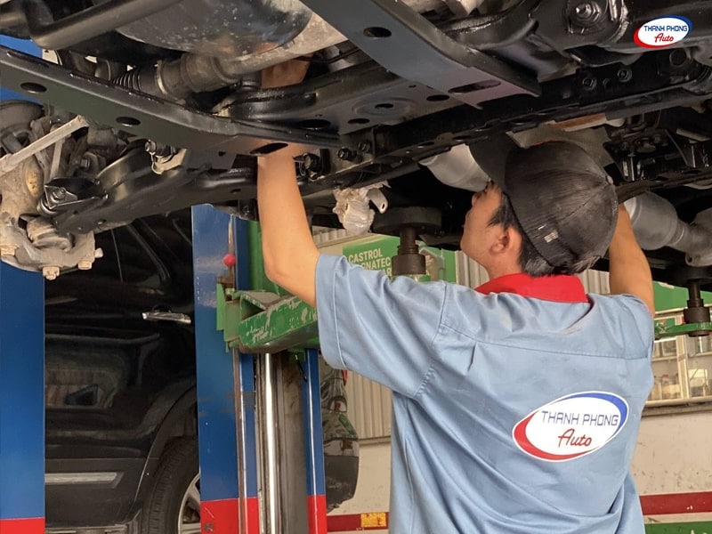 - Xe Ô Tô Chảy Dầu: Nguyên Nhân Và Cách Khắc Phục - Xe Ô Tô Chảy Dầu: Nguyên Nhân Và Cách Khắc Phục